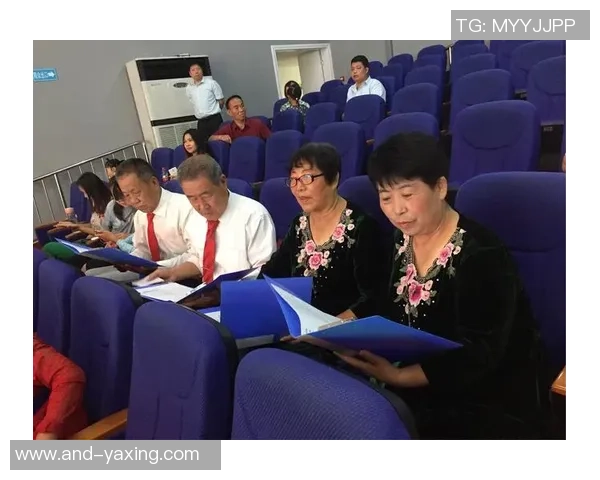 彩虹岛足球场的兔女郎们在绿茵场上演绎青春与梦想的精彩瞬间